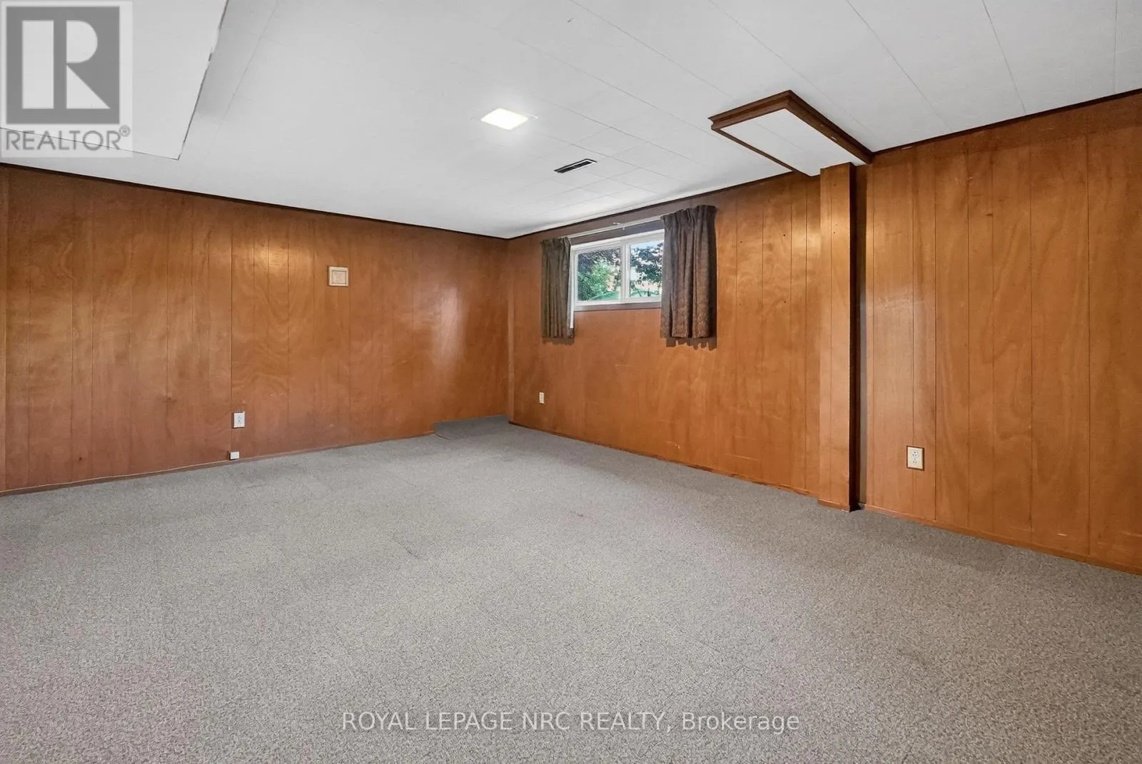 126 WOODSIDE DRIVE