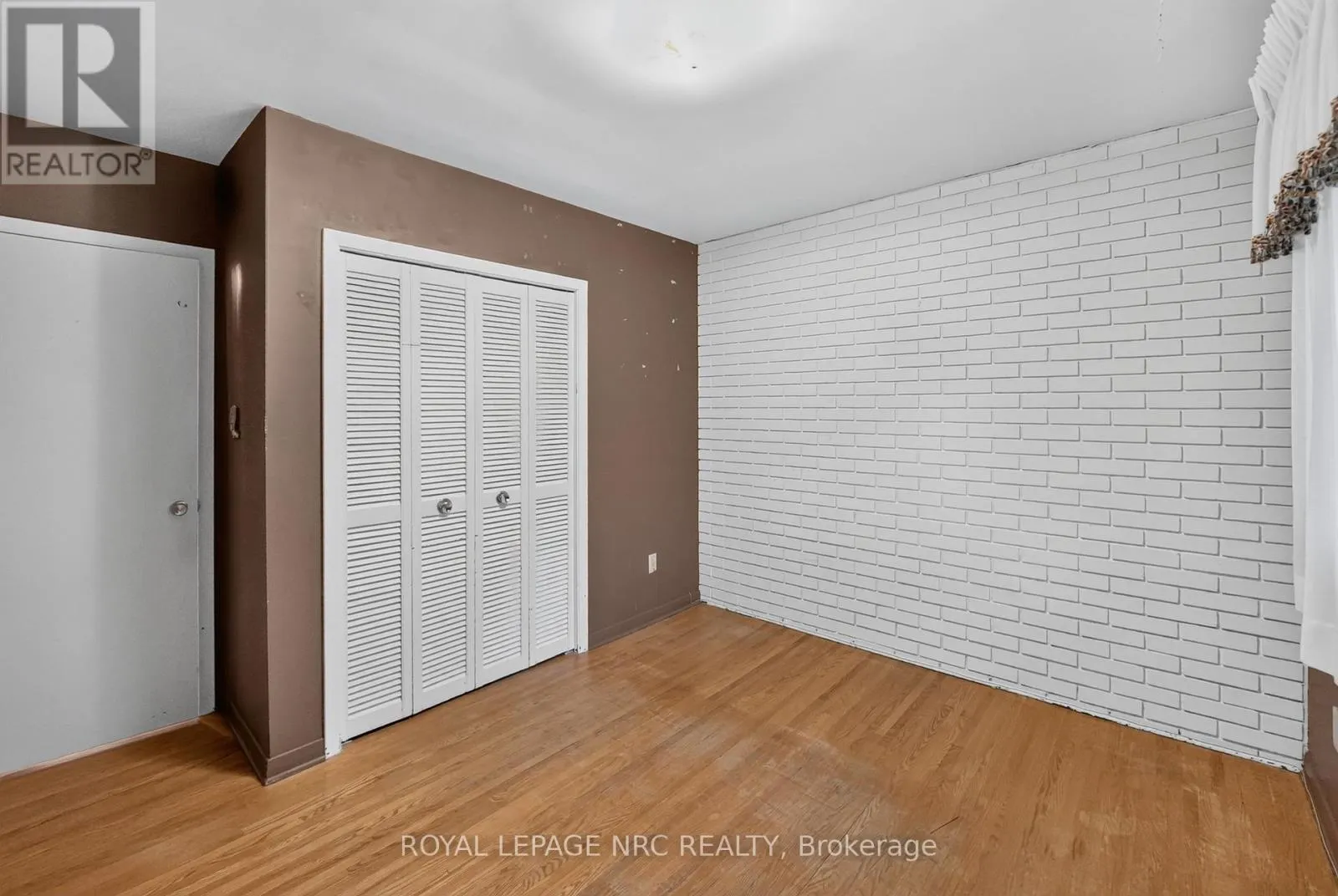126 WOODSIDE DRIVE