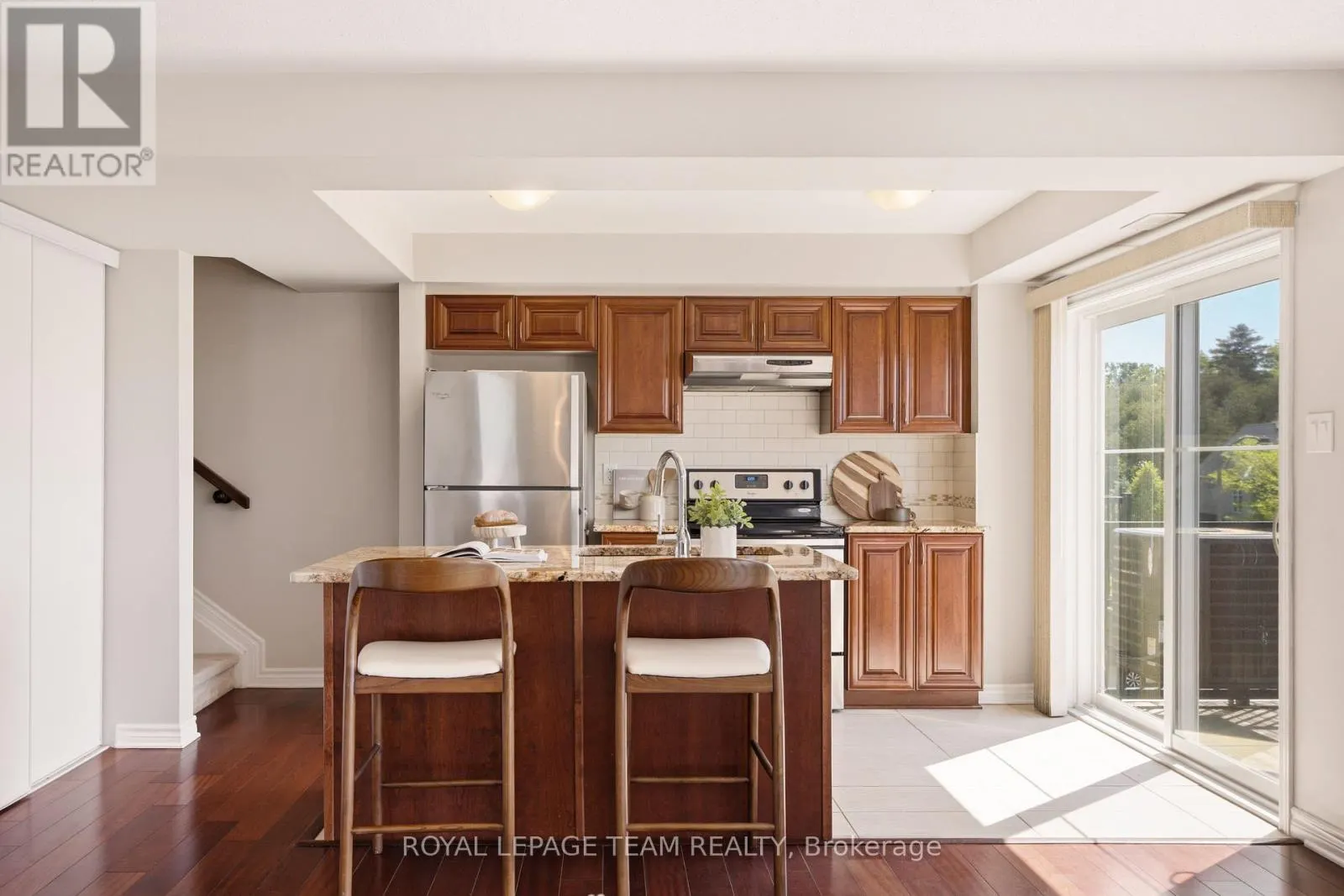 528 CLEARBROOK DRIVE