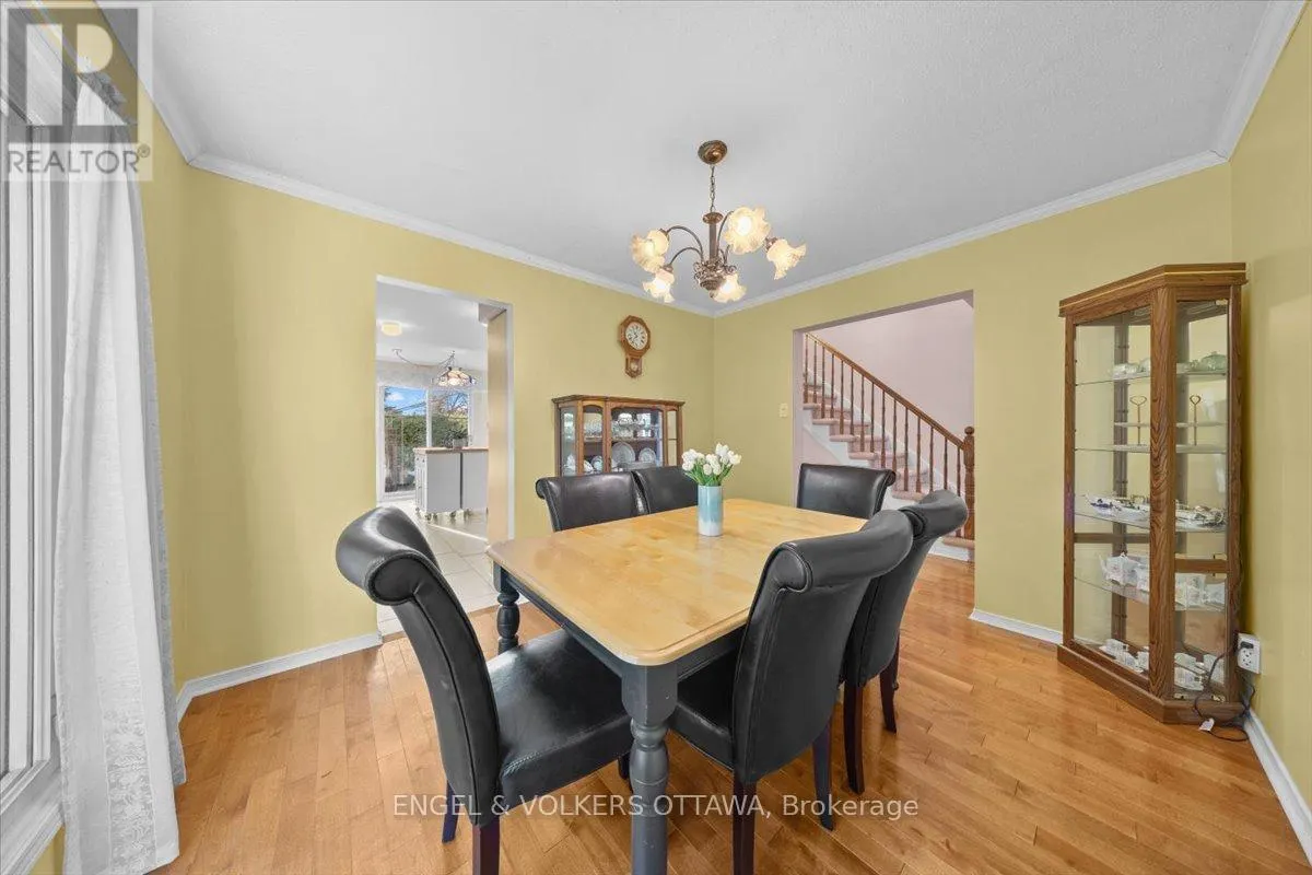 1678 DES PERDRIX CRESCENT