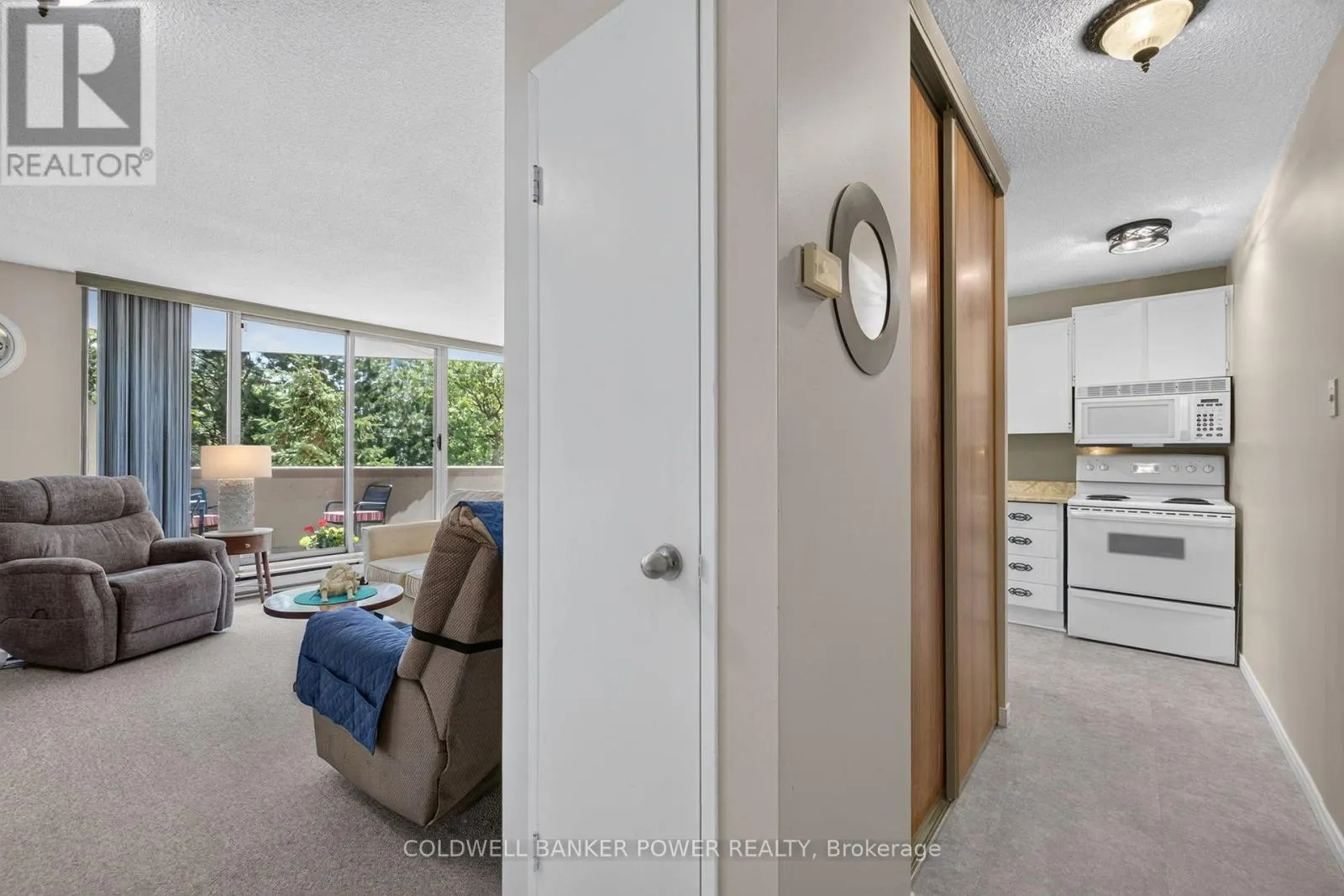 205 - 1103 JALNA BOULEVARD #205