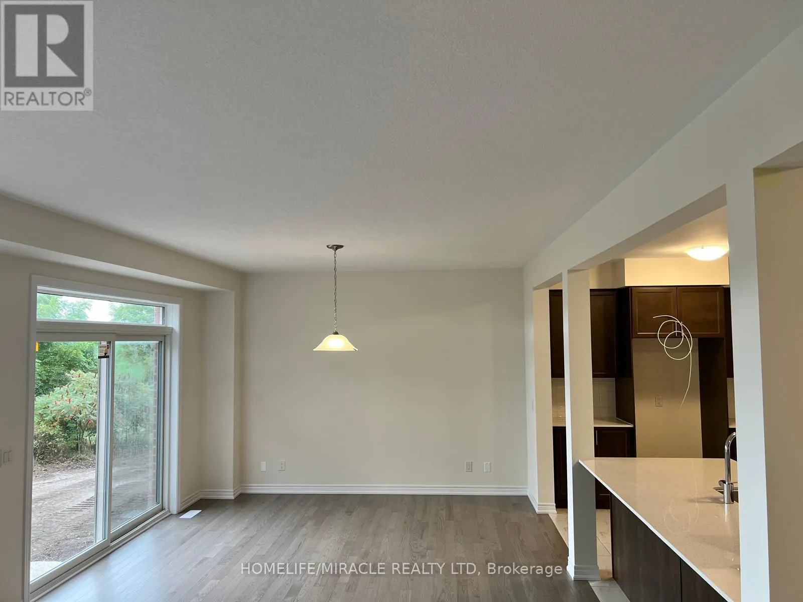 268 BROADACRE DRIVE
