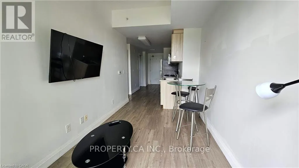 502 - 158 KING STREET N