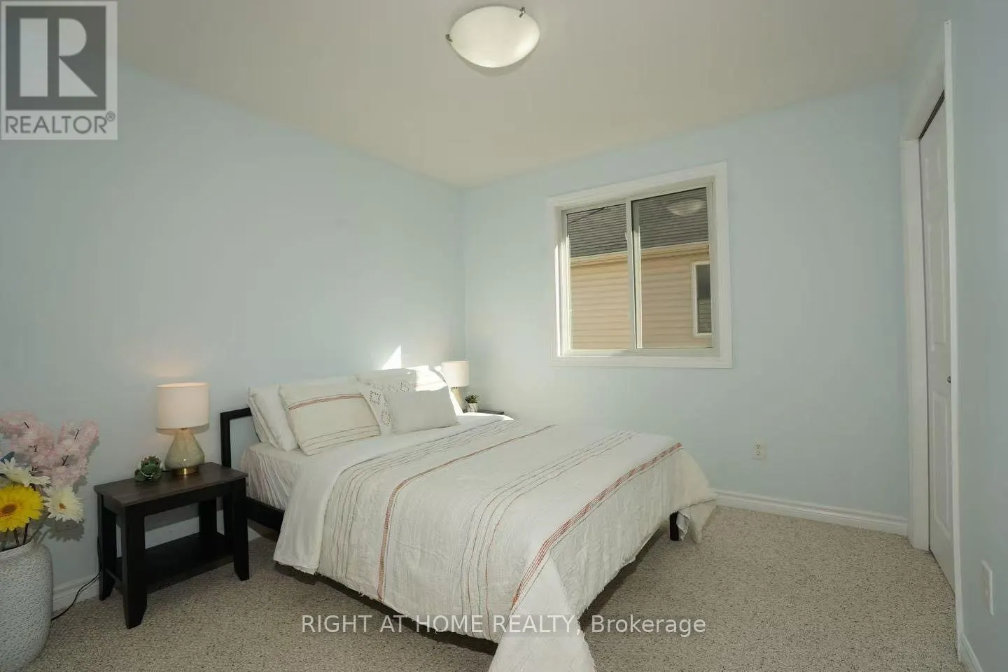 1422 MICKLEBOROUGH DRIVE
