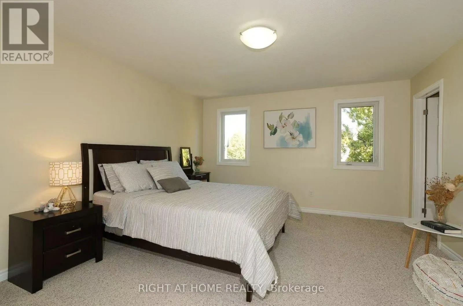 1422 MICKLEBOROUGH DRIVE
