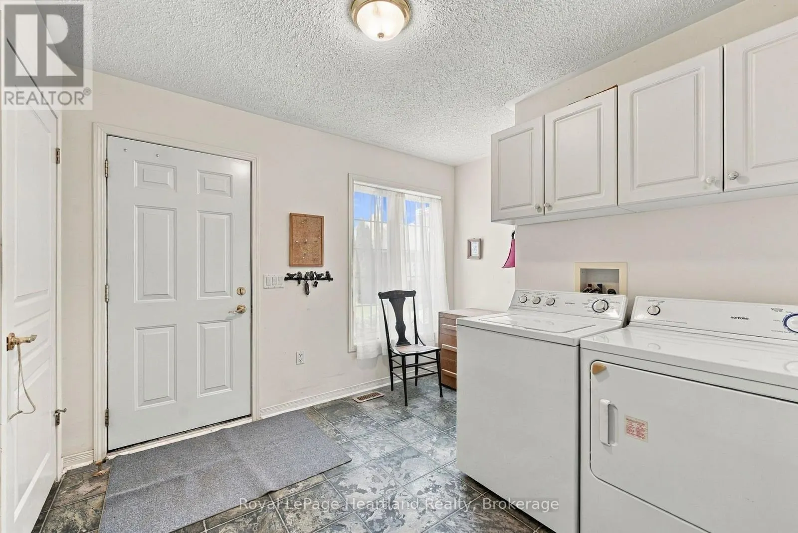 28 - 30 ANN STREET #28