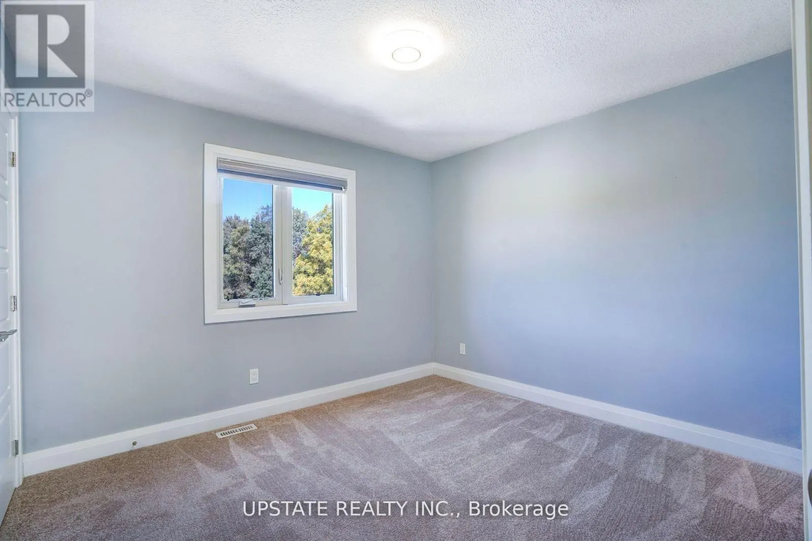 2694 BOBOLINK LANE