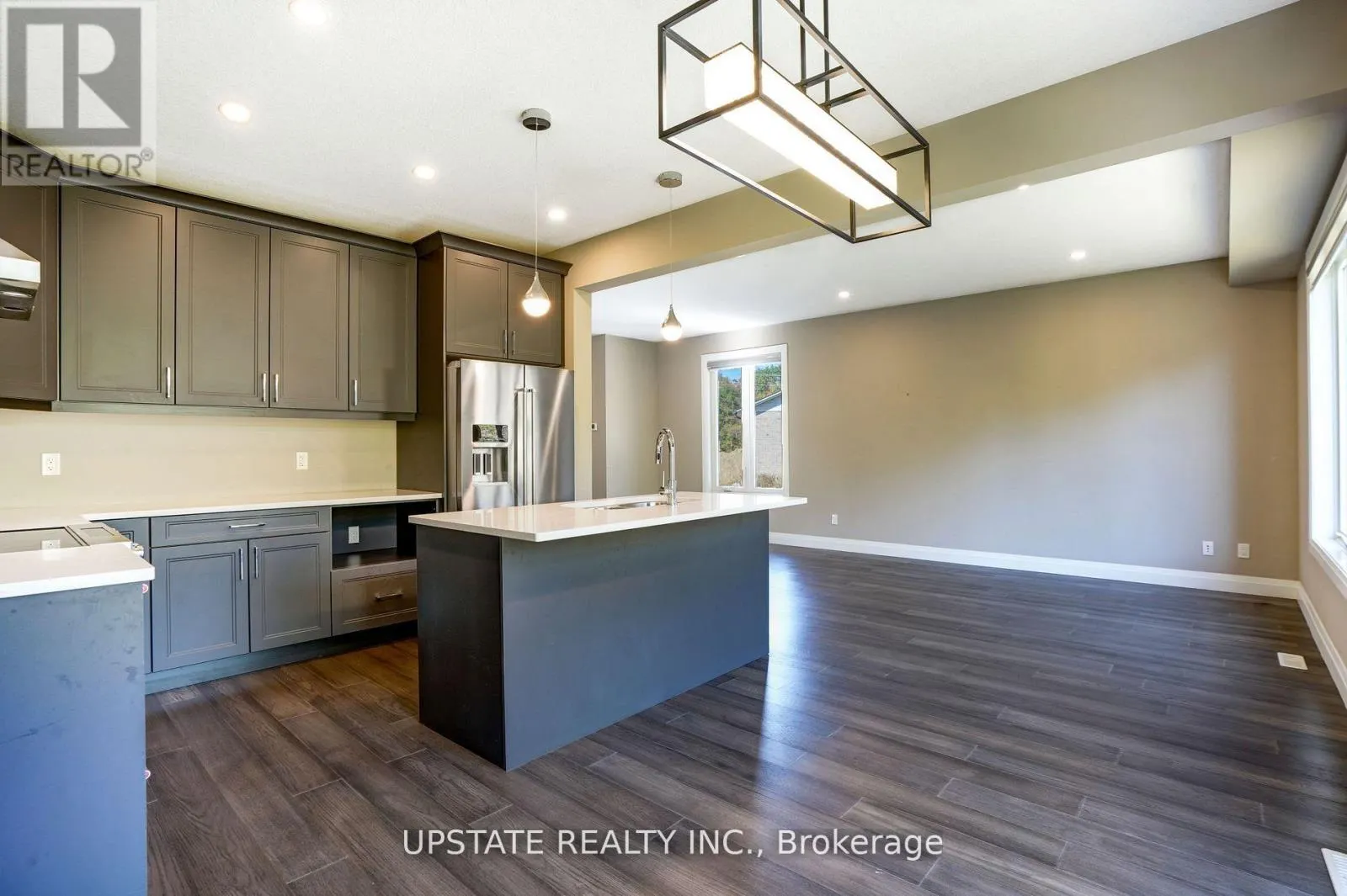 2694 BOBOLINK LANE