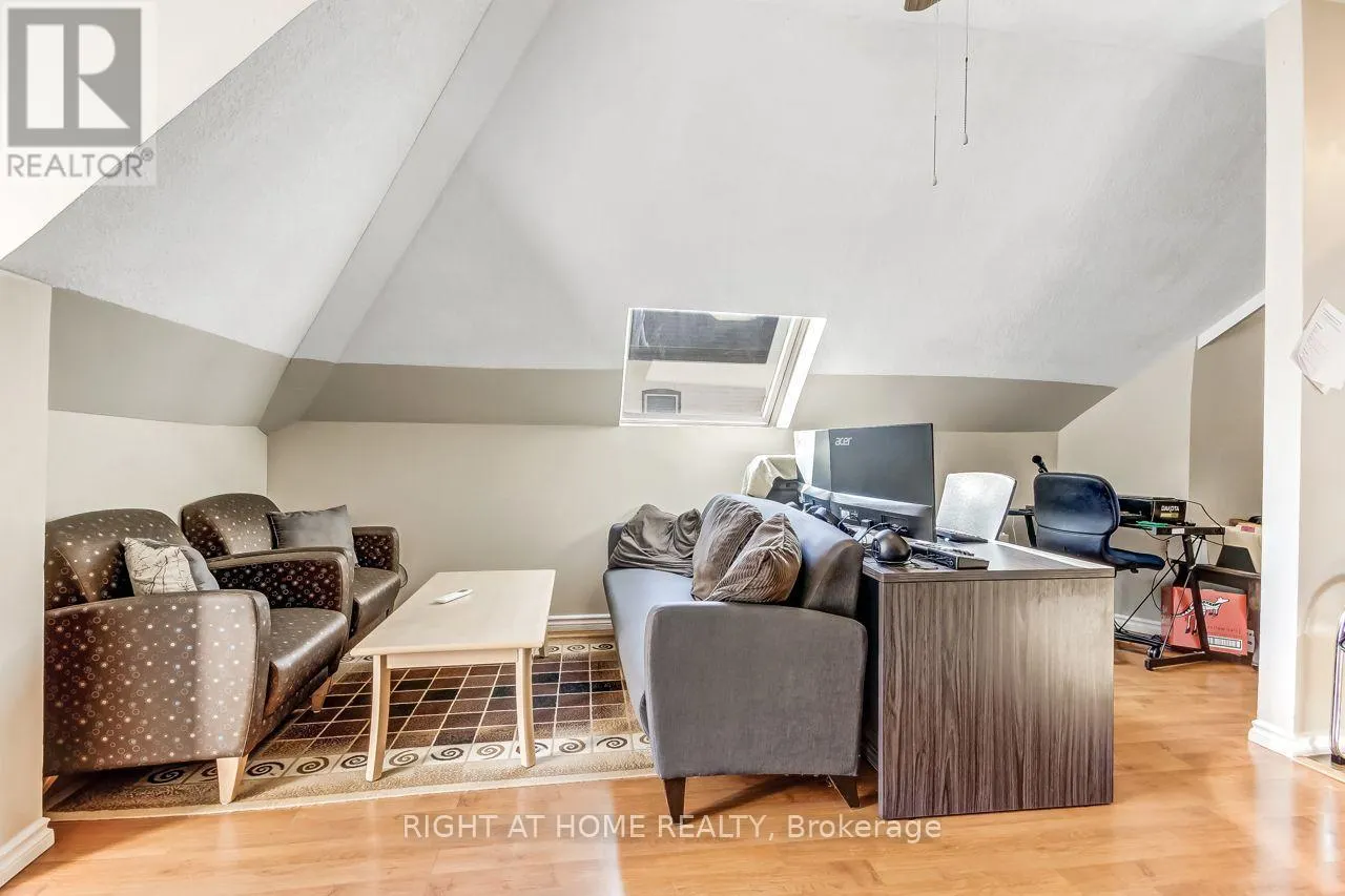 1 - 106 HIGH STREET #1