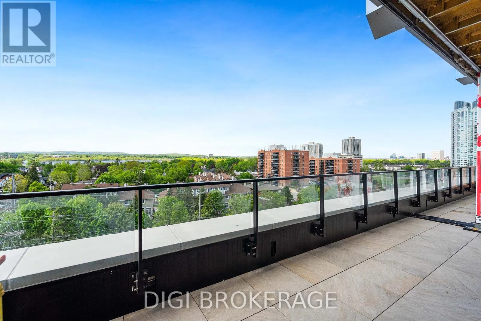 1507 - 2070 SCOTT STREET
