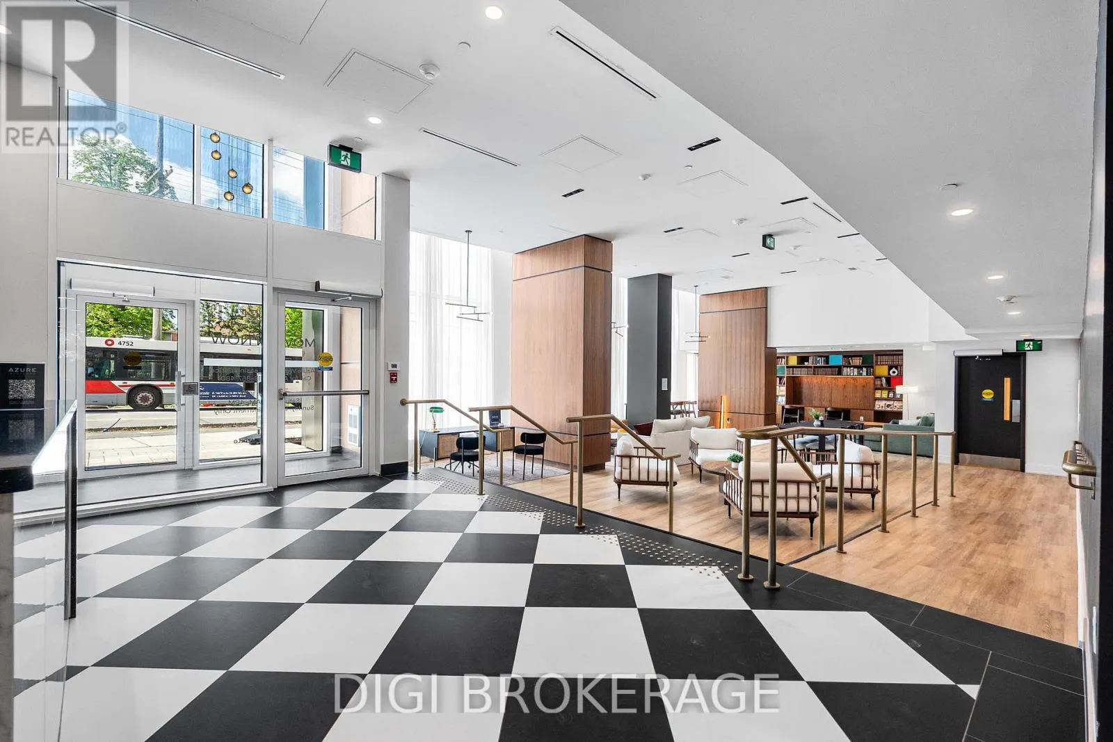 1507 - 2070 SCOTT STREET