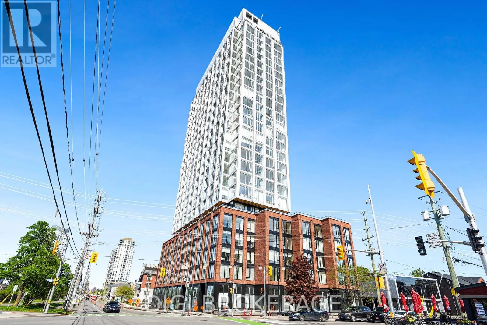 1507 - 2070 SCOTT STREET