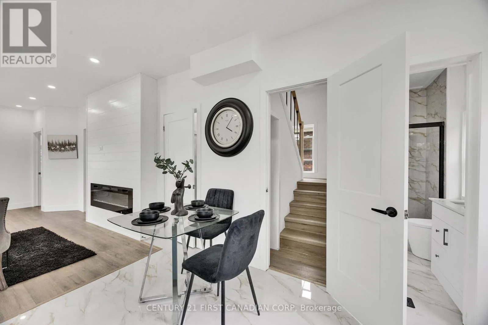 328 OAKLAND AVENUE