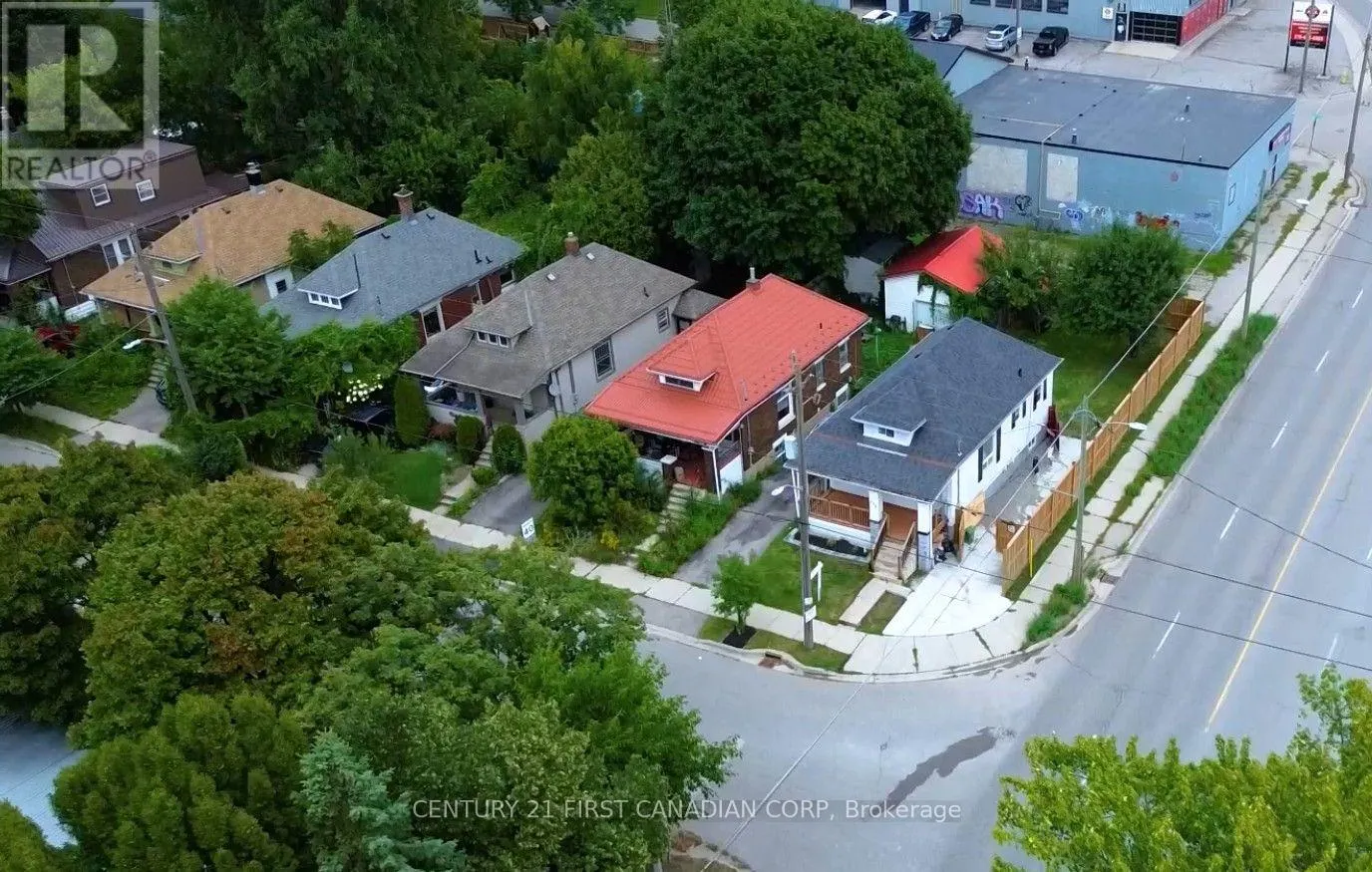 328 OAKLAND AVENUE