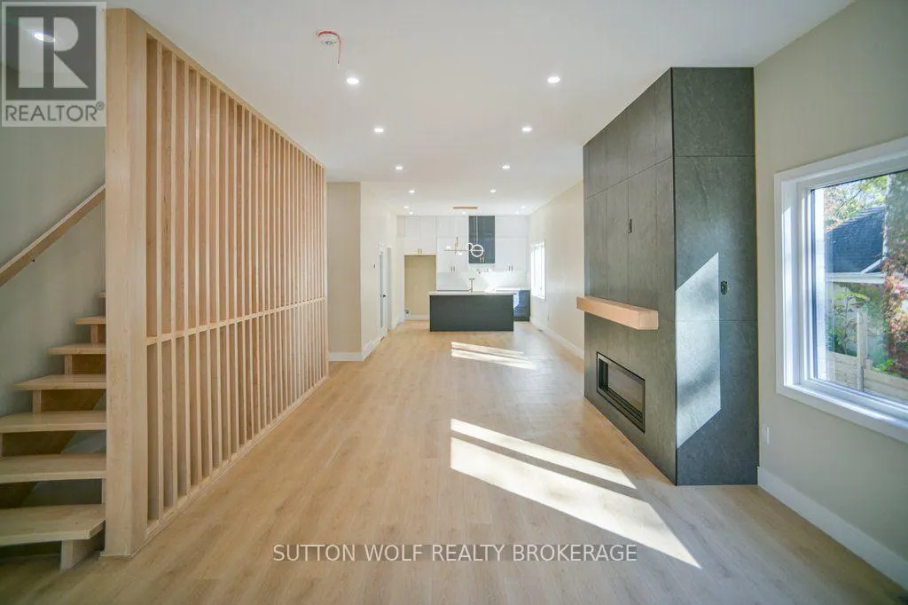 858 WILLIAM STREET