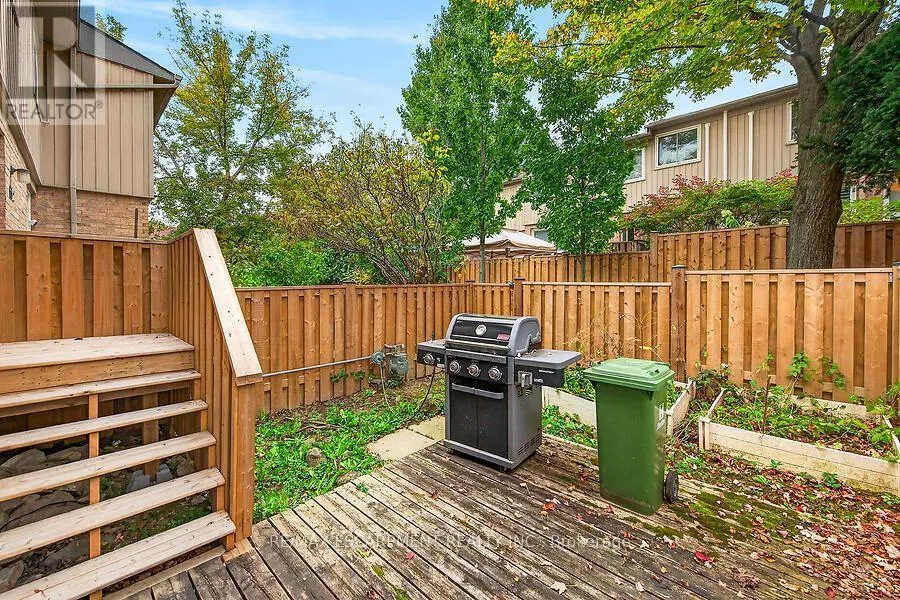 3 - 63 FONTHILL ROAD