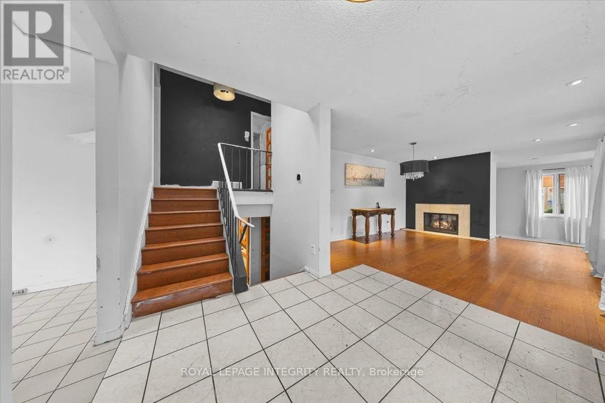 2656 MARBLE CRESCENT