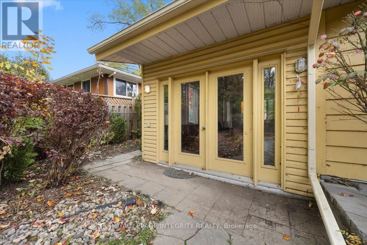 2656 MARBLE CRESCENT