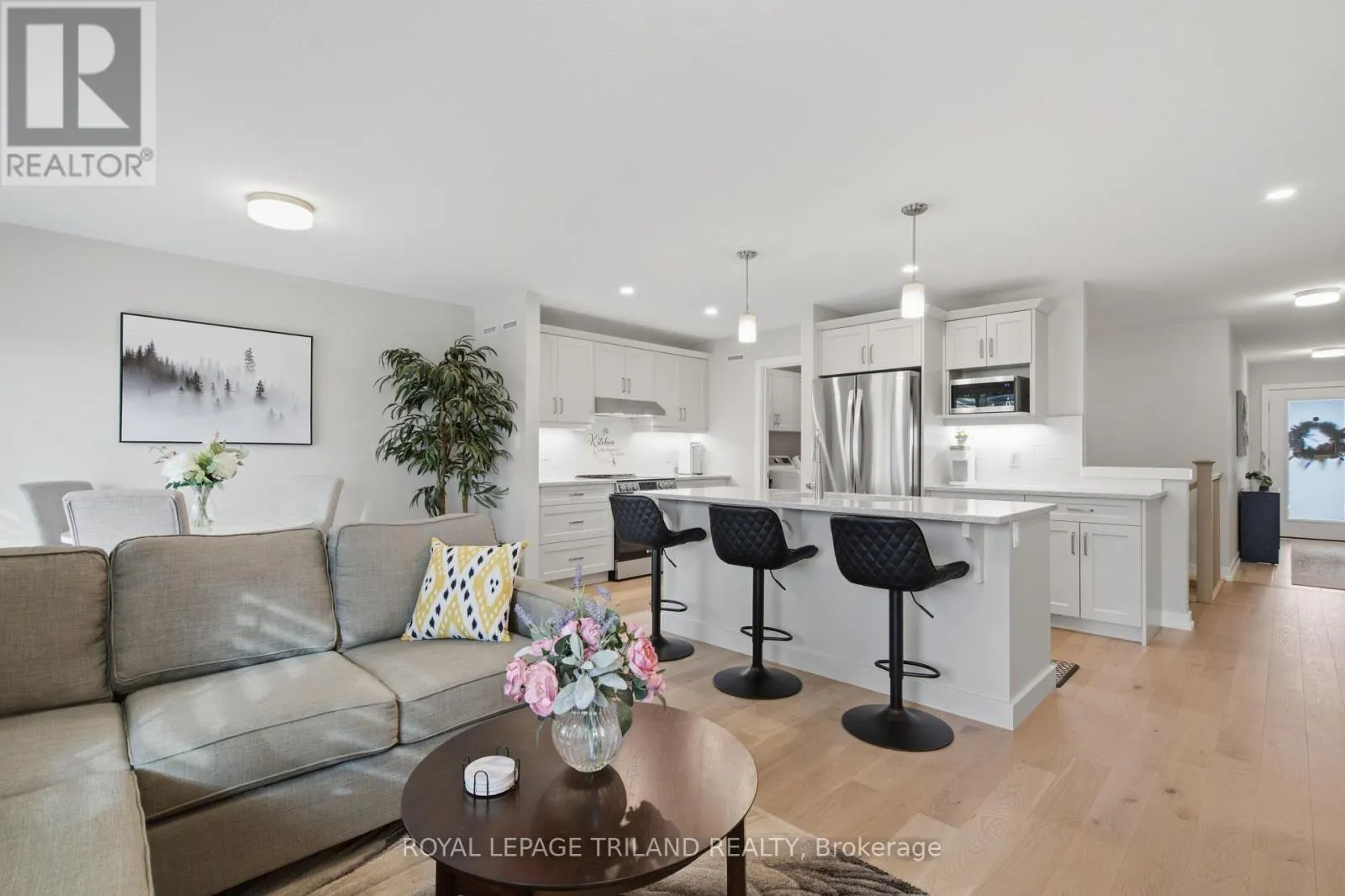 58 SILVERLEAF PATH