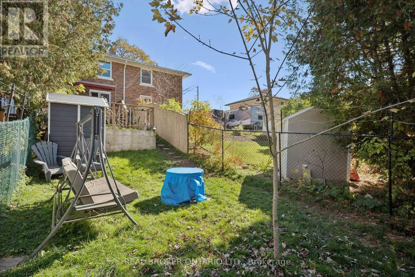 100 WAVERLEY DRIVE