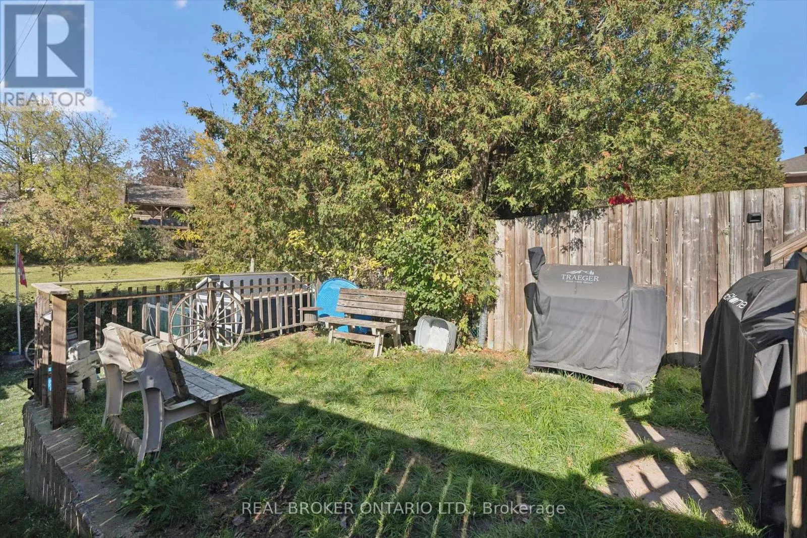 100 WAVERLEY DRIVE