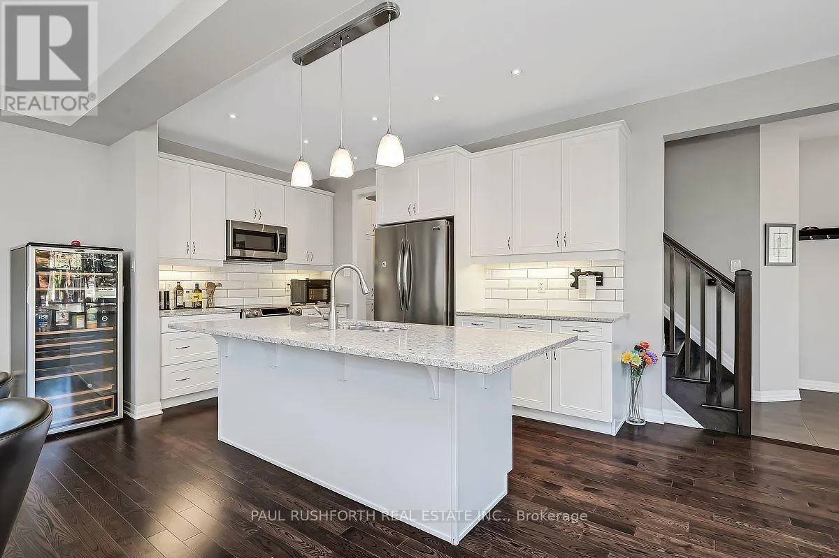 27 ESCALLONIA COURT