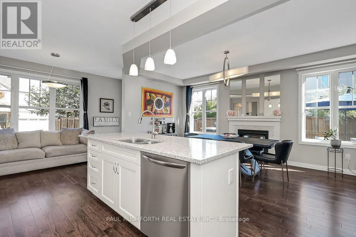 27 ESCALLONIA COURT