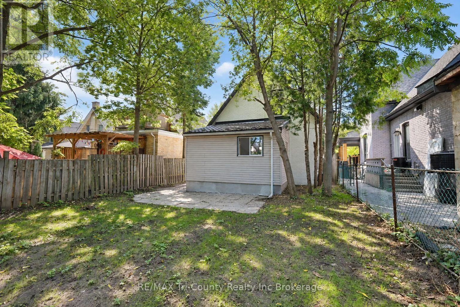 16 REDAN STREET