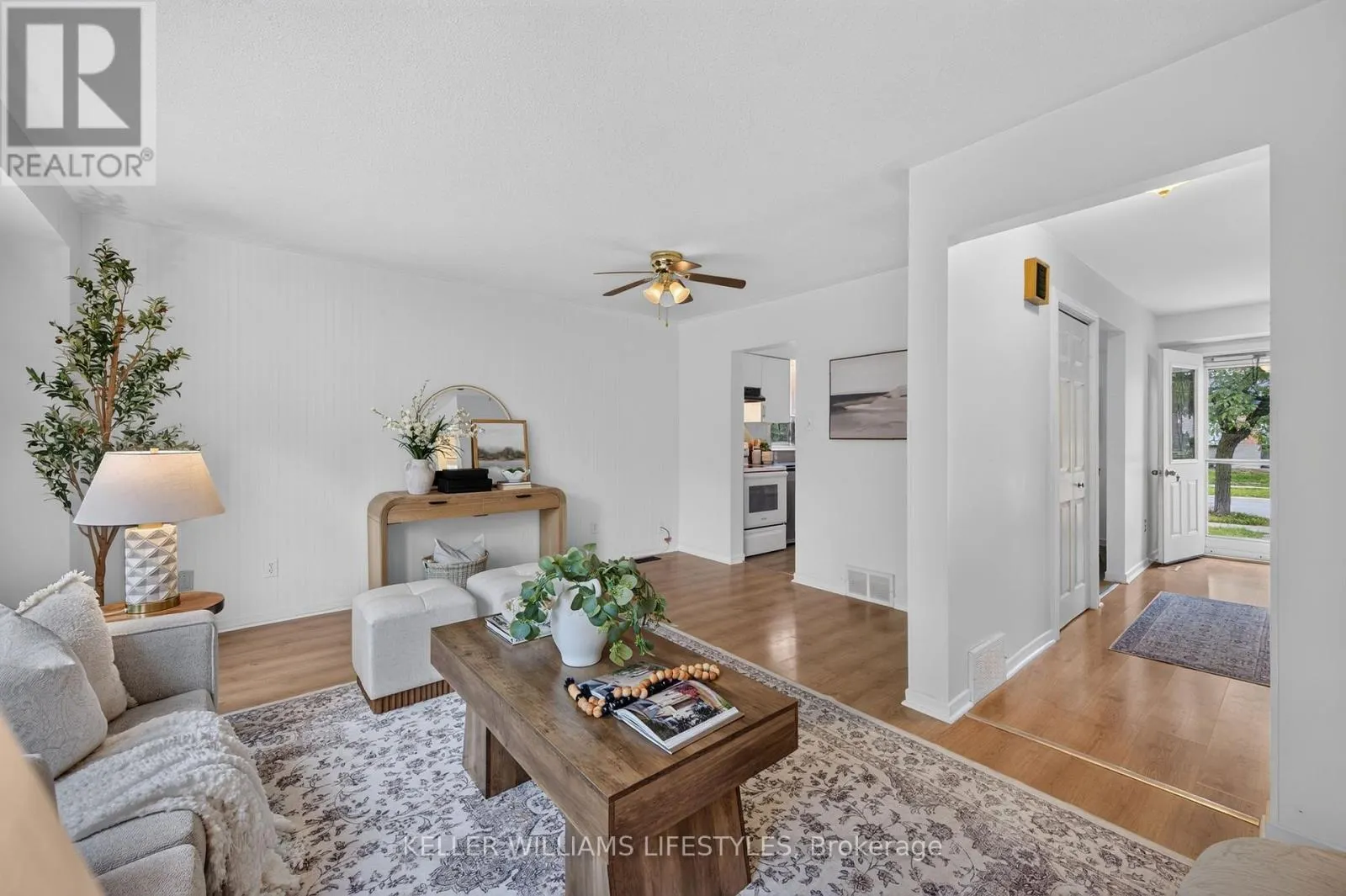 1024 JALNA BOULEVARD