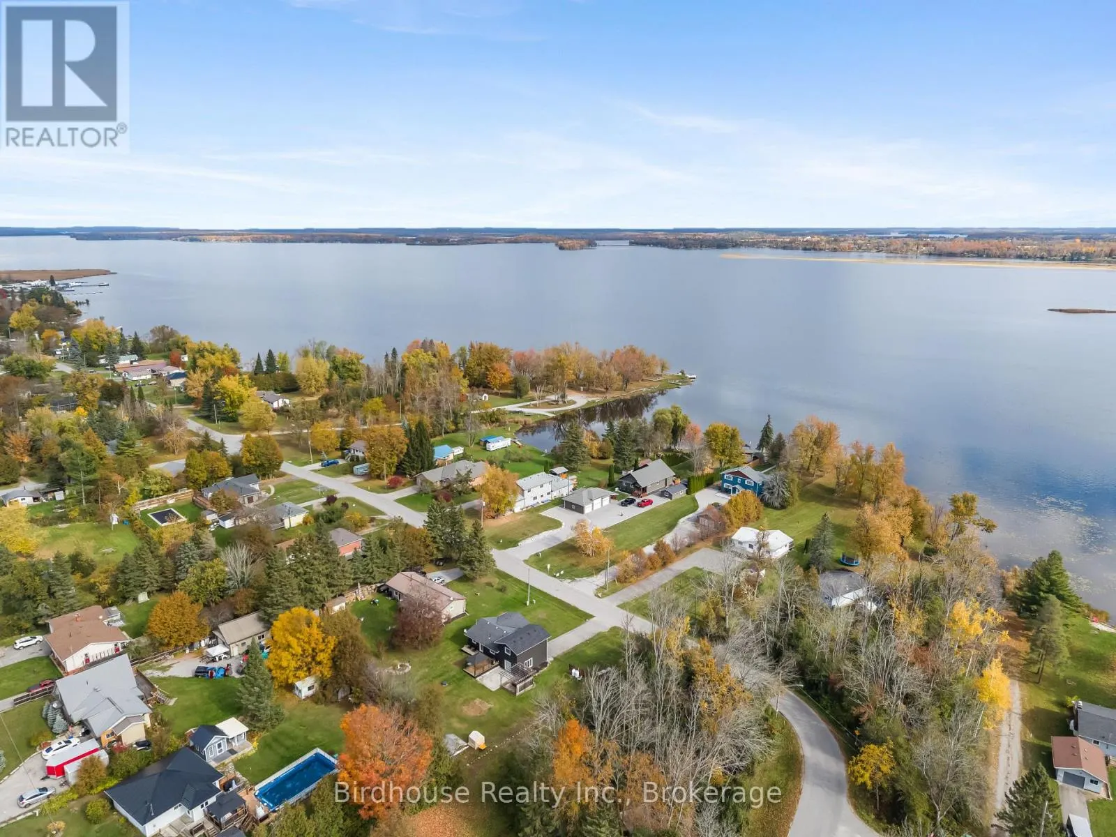 205 LAKESHORE DRIVE
