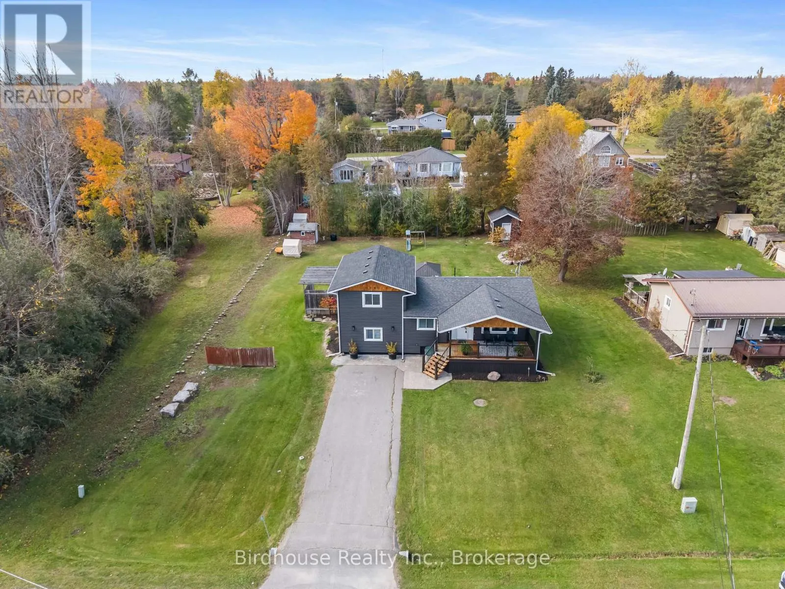 205 LAKESHORE DRIVE