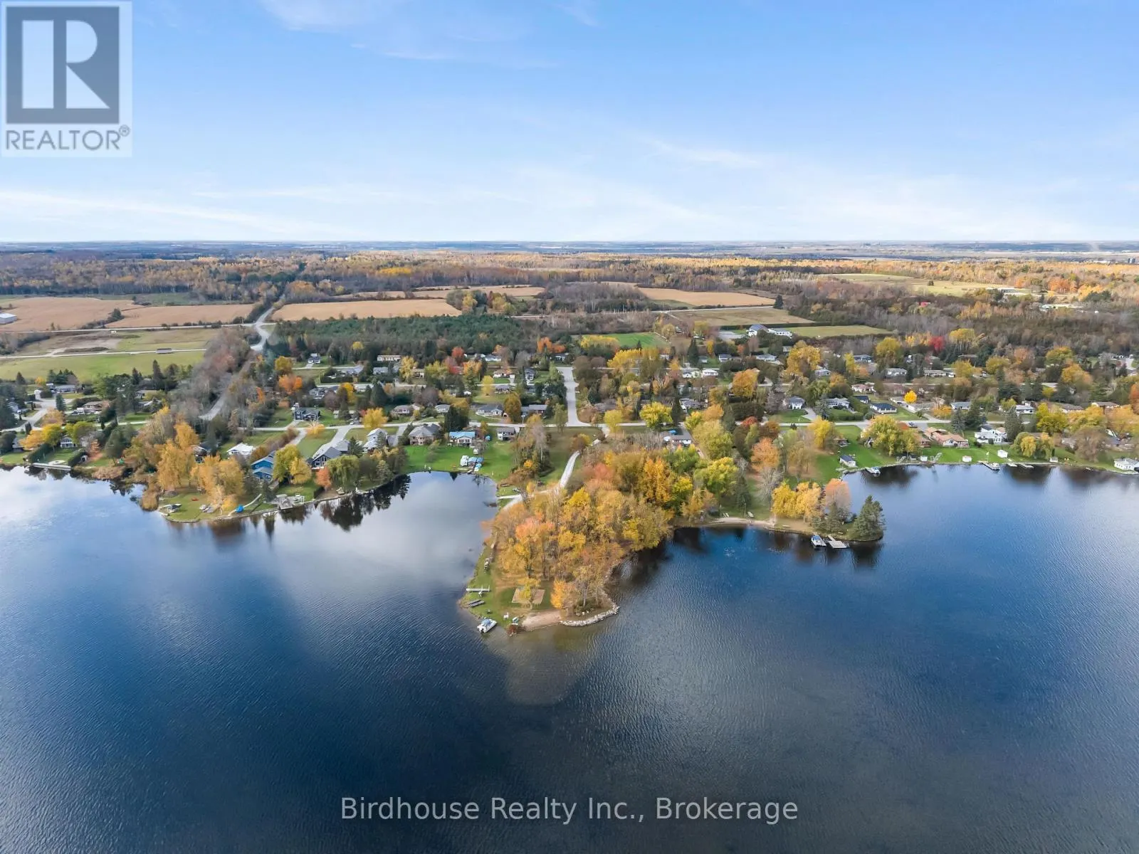 205 LAKESHORE DRIVE