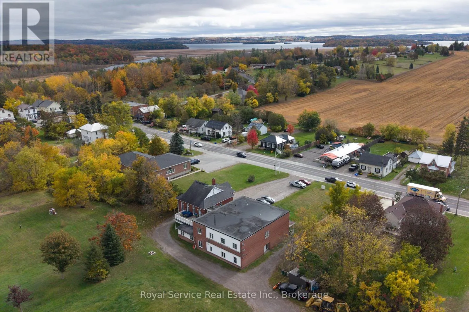 3246 COUNTY ROAD 2 ROAD
