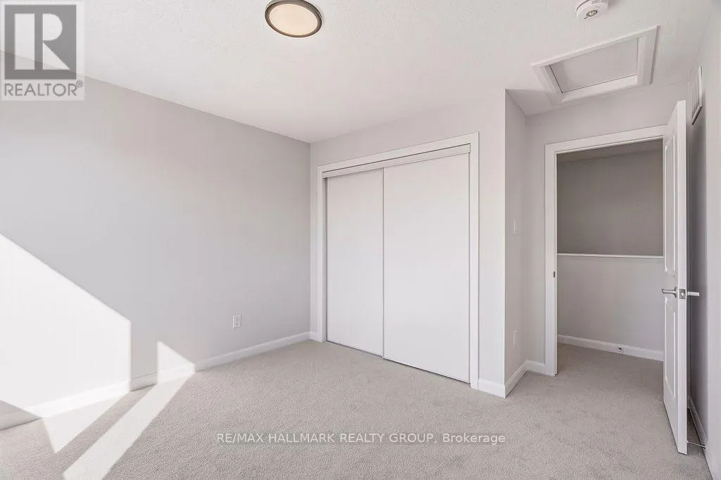 11 - 201 GLENROY GILBERT DRIVE