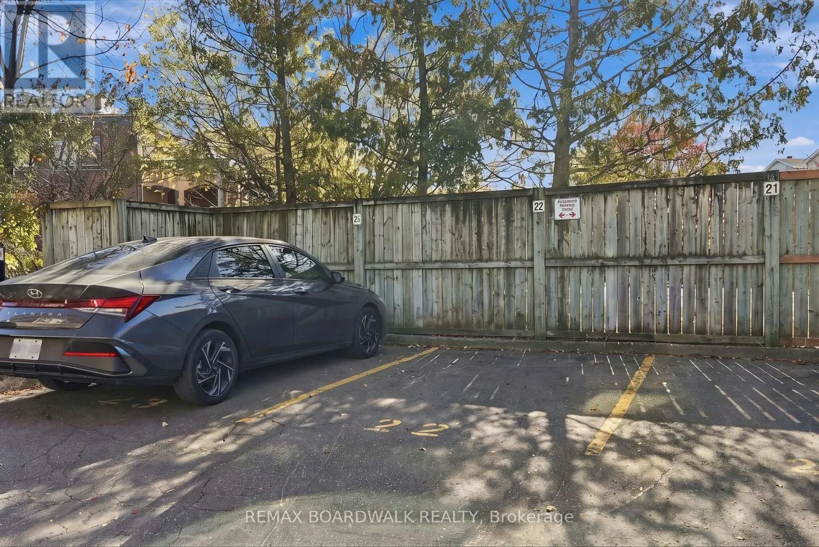 204 - 1490 HERON ROAD