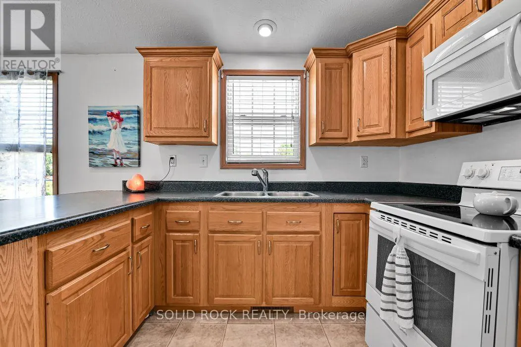 90 - 3535 ST. JOSEPH BOULEVARD