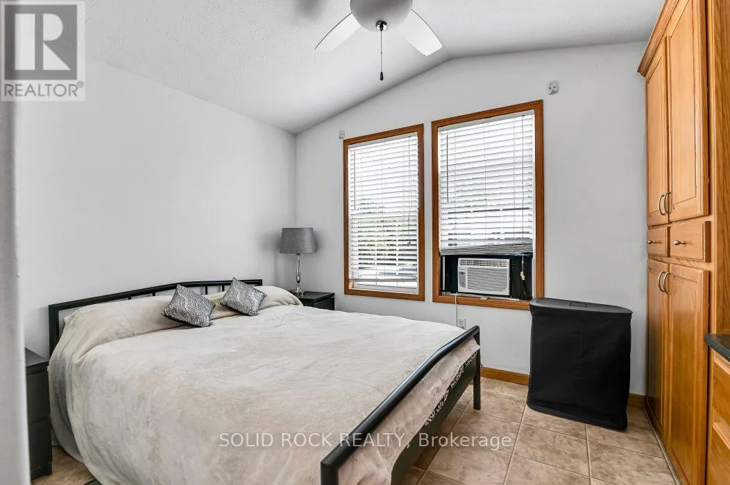 90 - 3535 ST. JOSEPH BOULEVARD