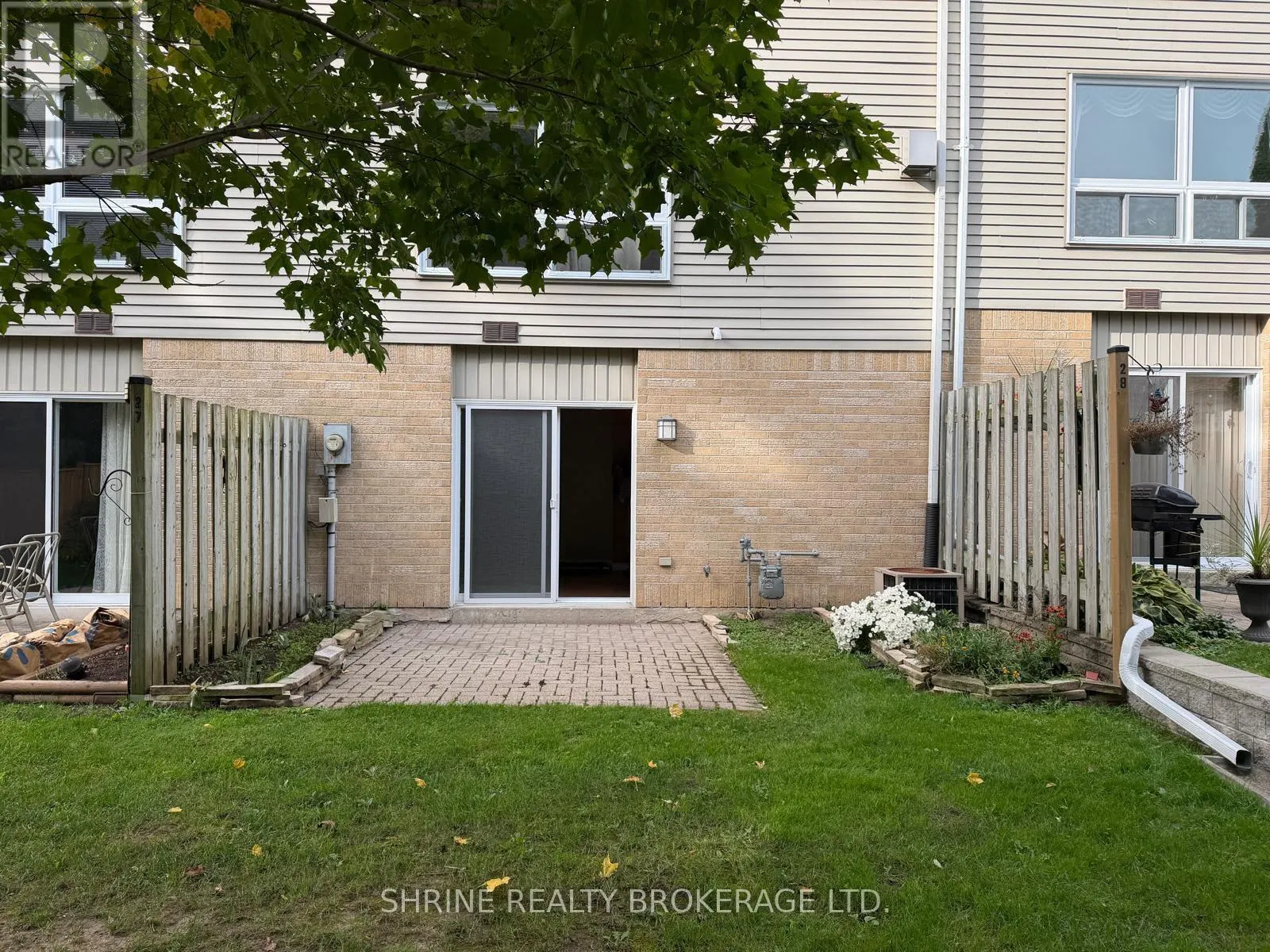 27 - 536 THIRD STREET #27