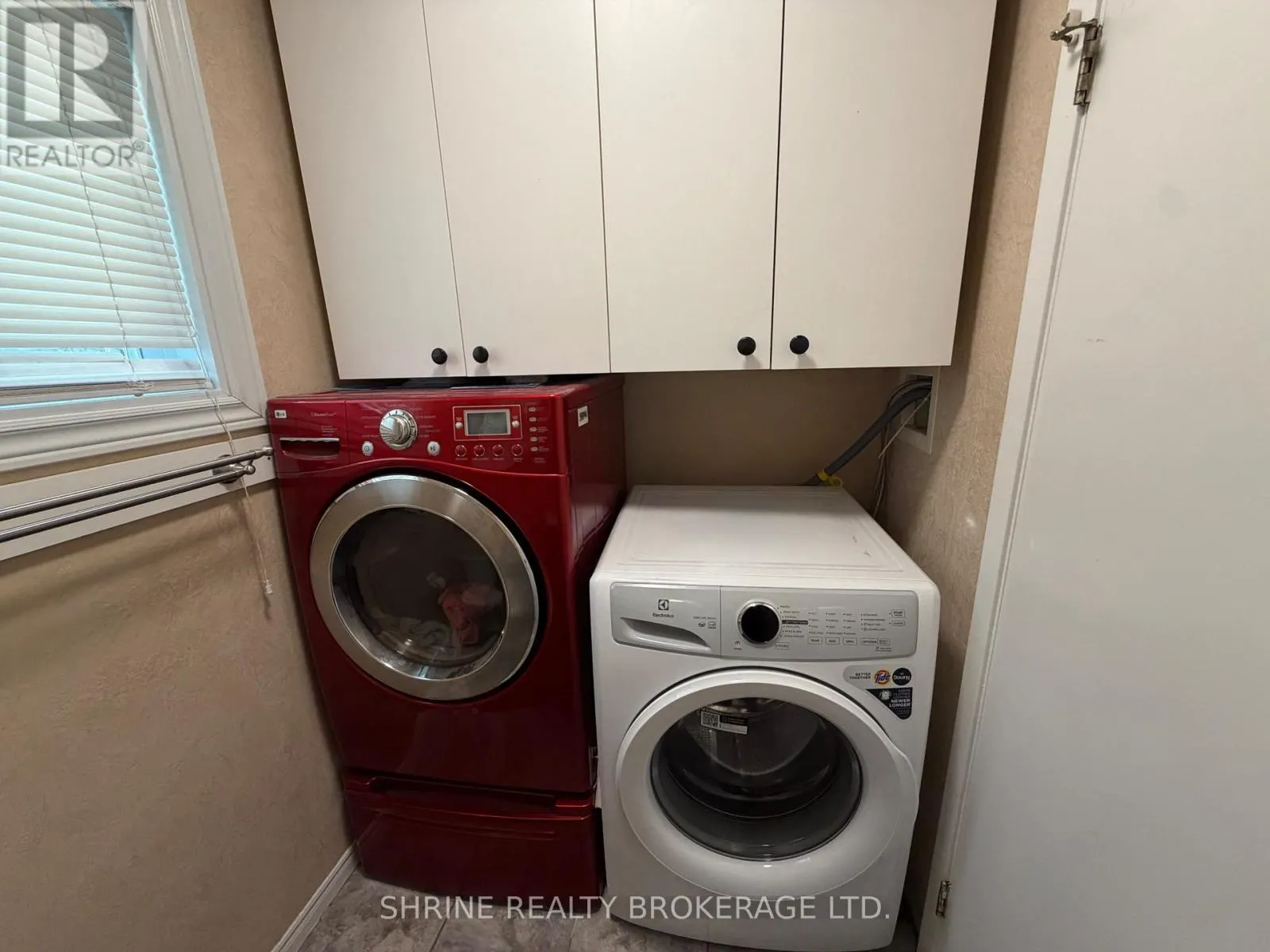 27 - 536 THIRD STREET #27