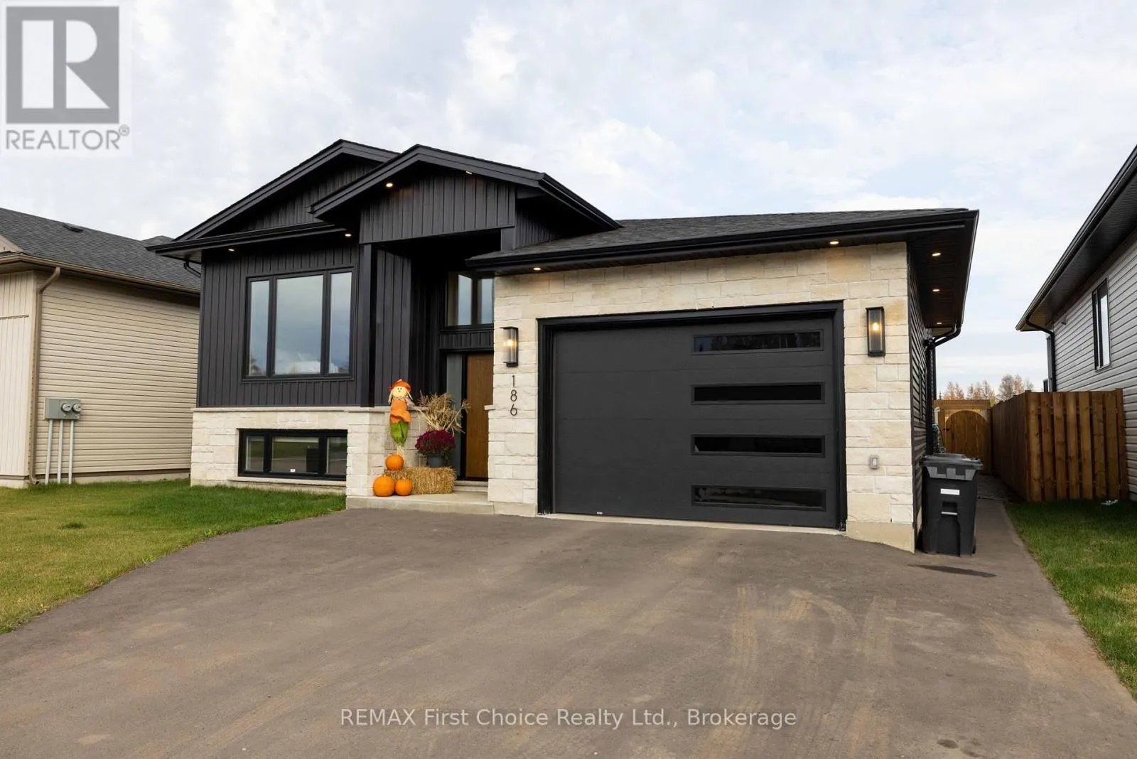 186 BRUIN CRESCENT