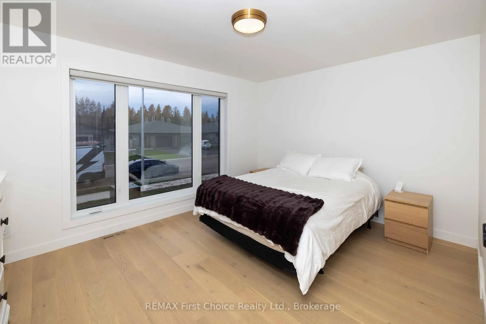 186 BRUIN CRESCENT