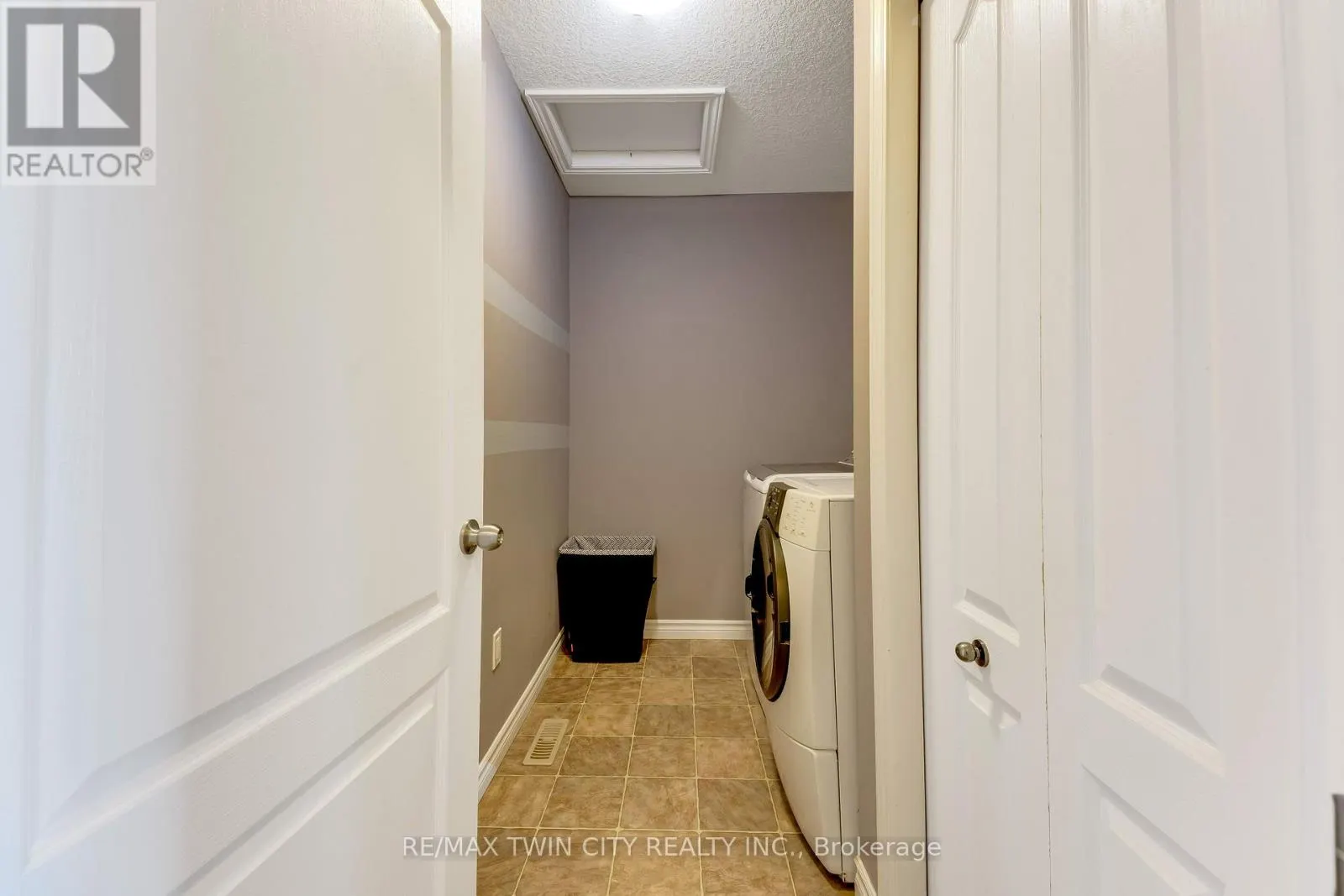 639 CRAWFORD CRESCENT