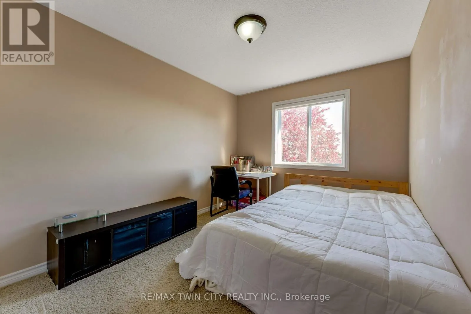 639 CRAWFORD CRESCENT