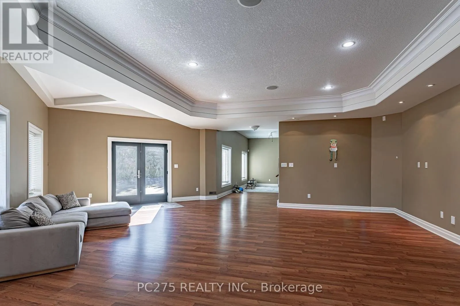 2 - 505 JARVIS STREET #2