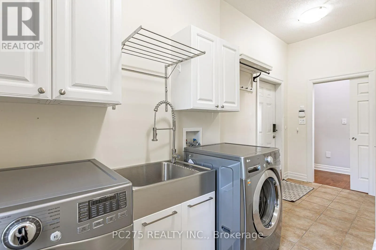 2 - 505 JARVIS STREET #2