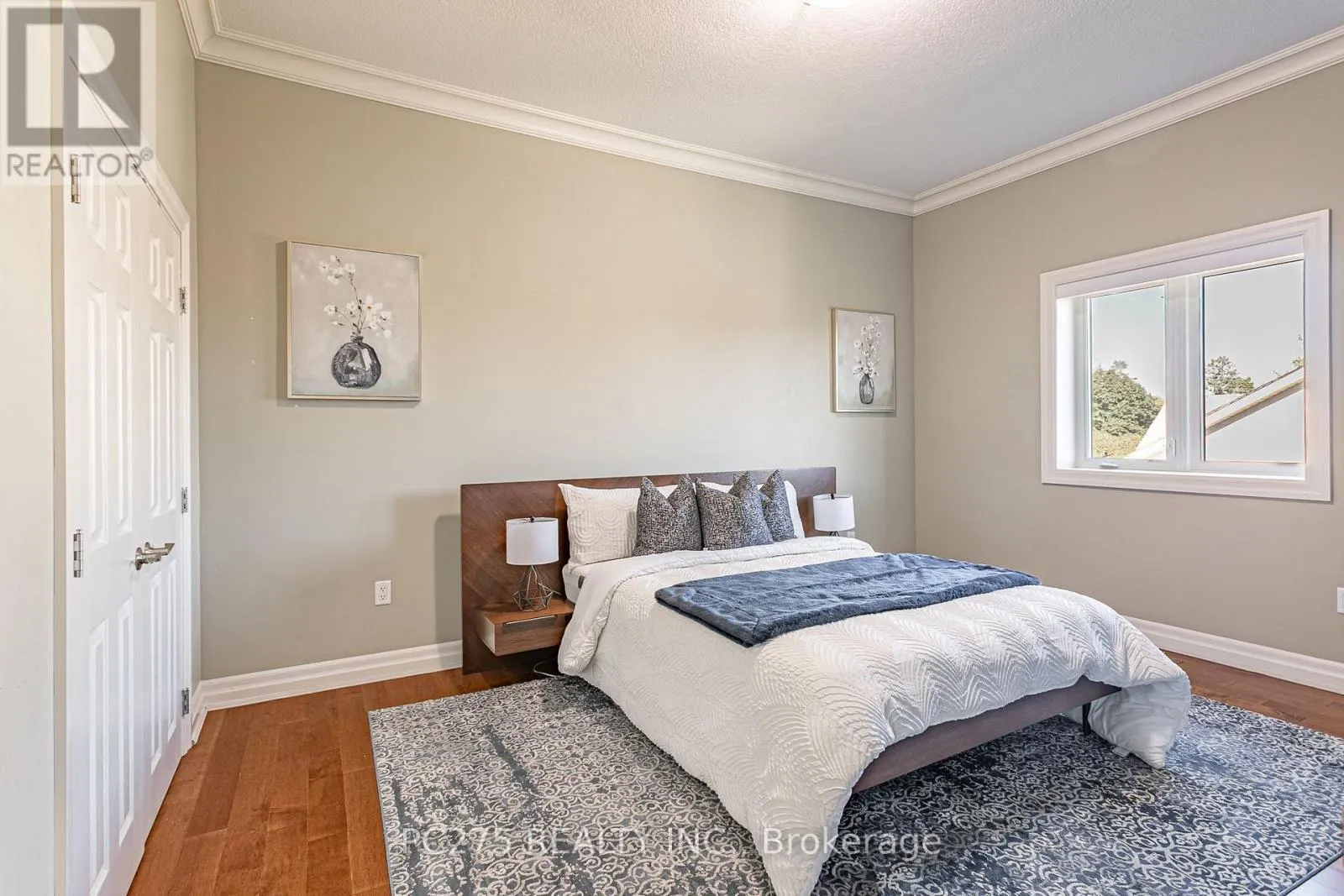 2 - 505 JARVIS STREET #2