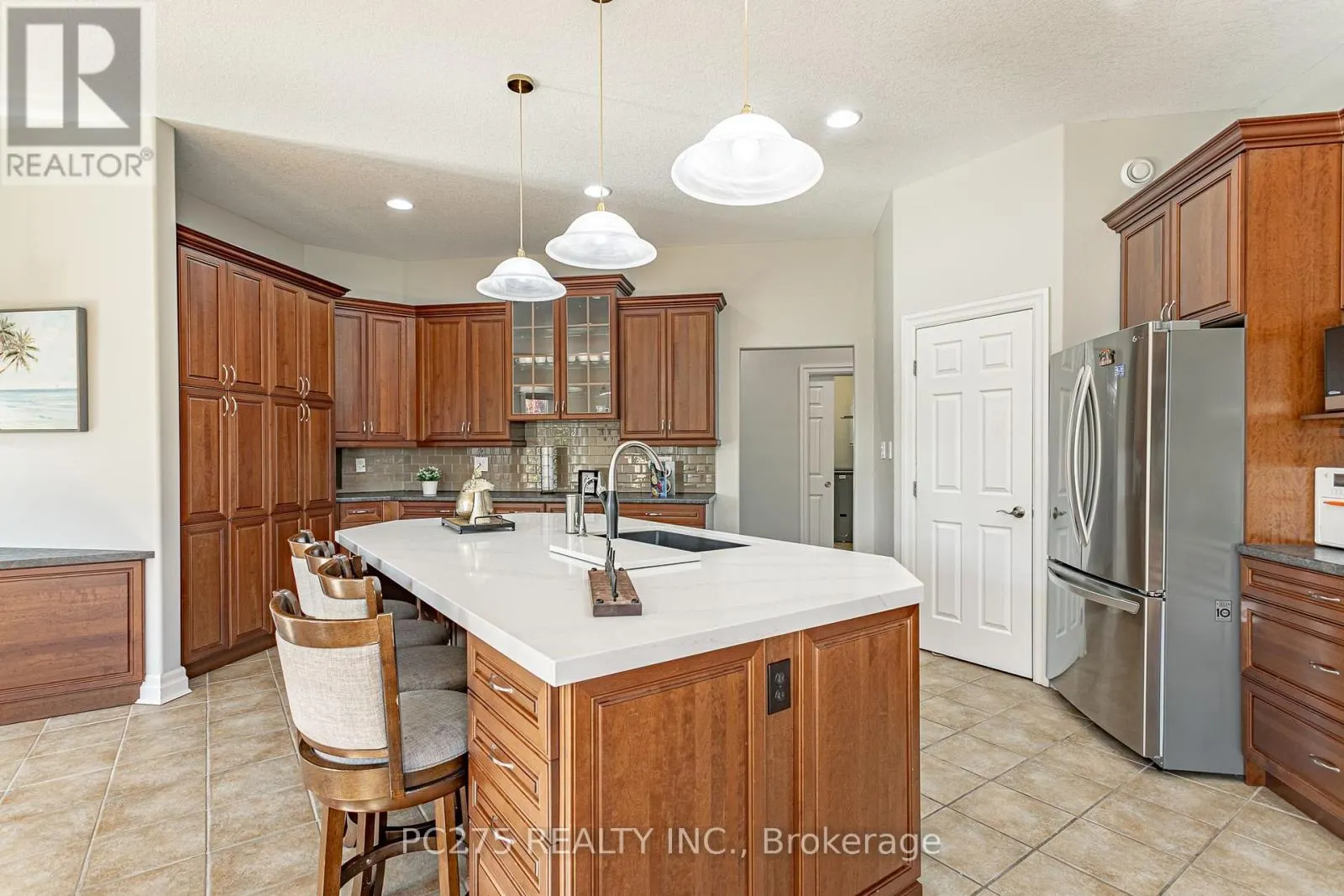 2 - 505 JARVIS STREET #2