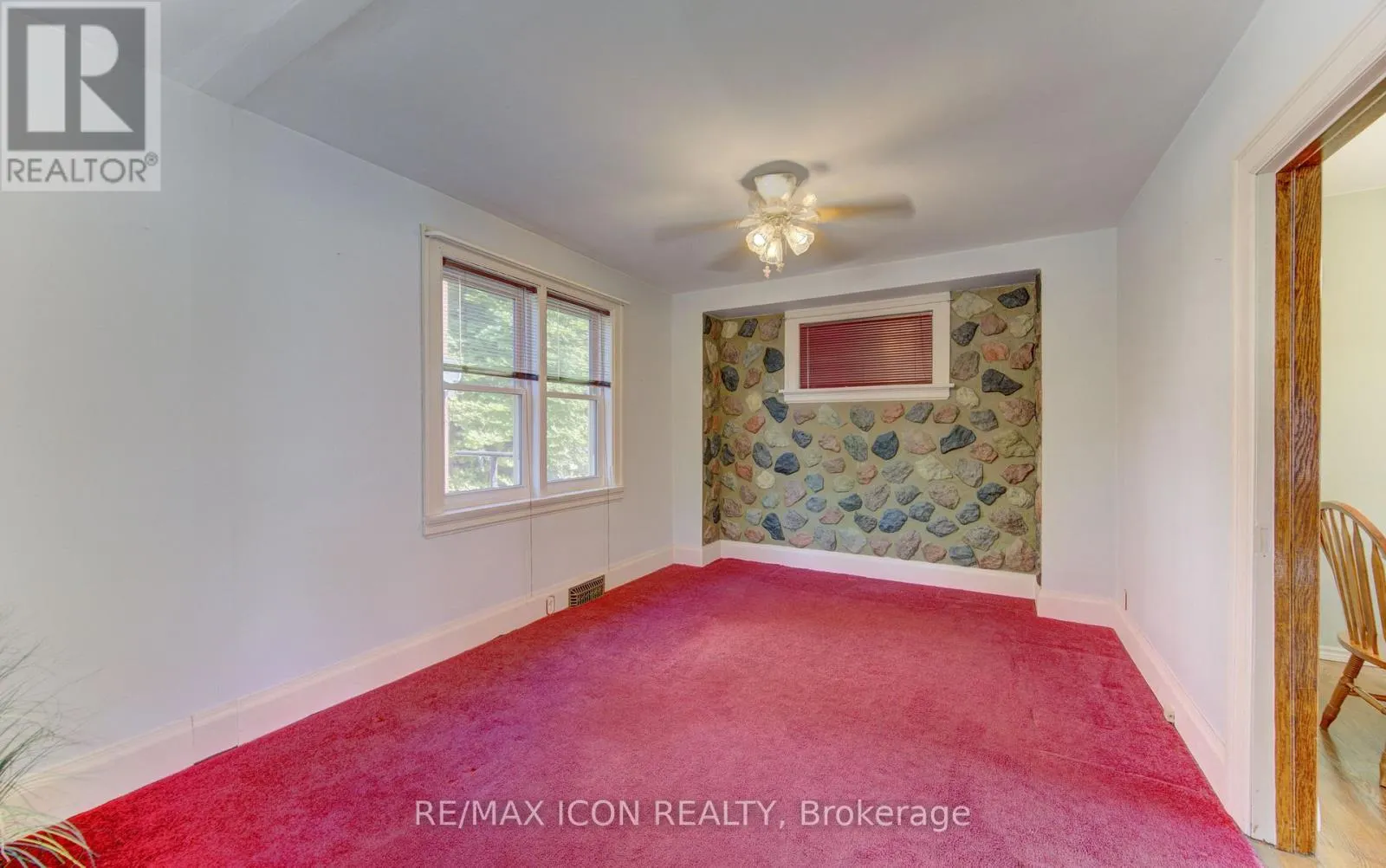 224 WEBER STREET E