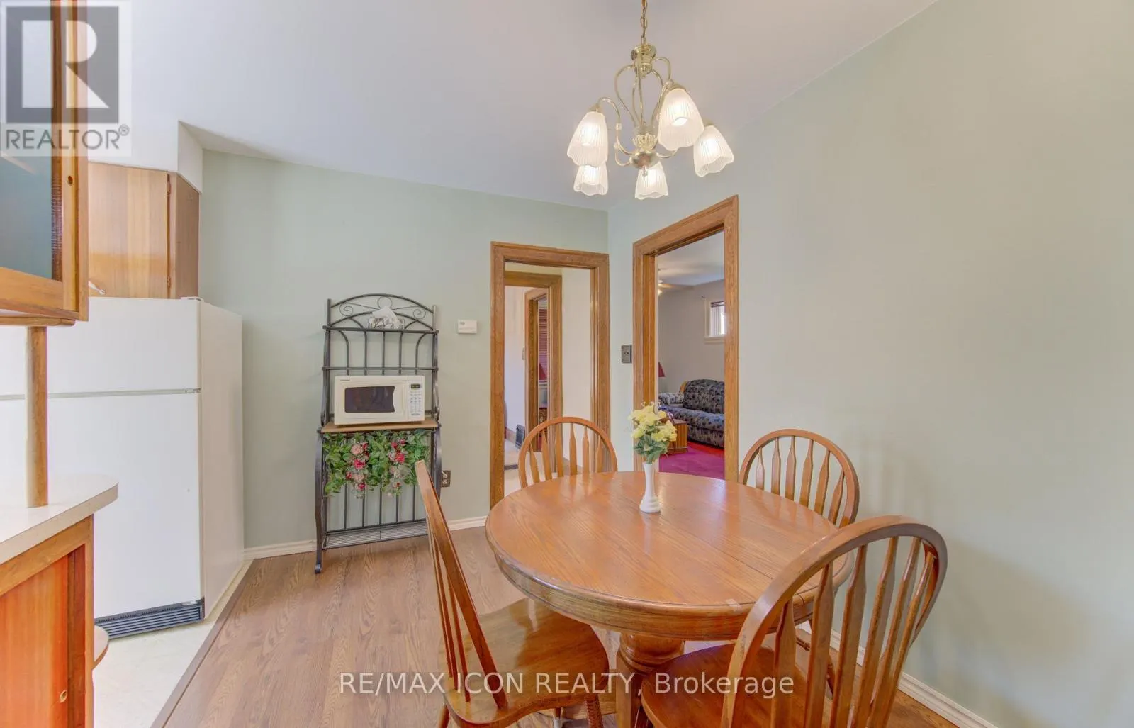 224 WEBER STREET E