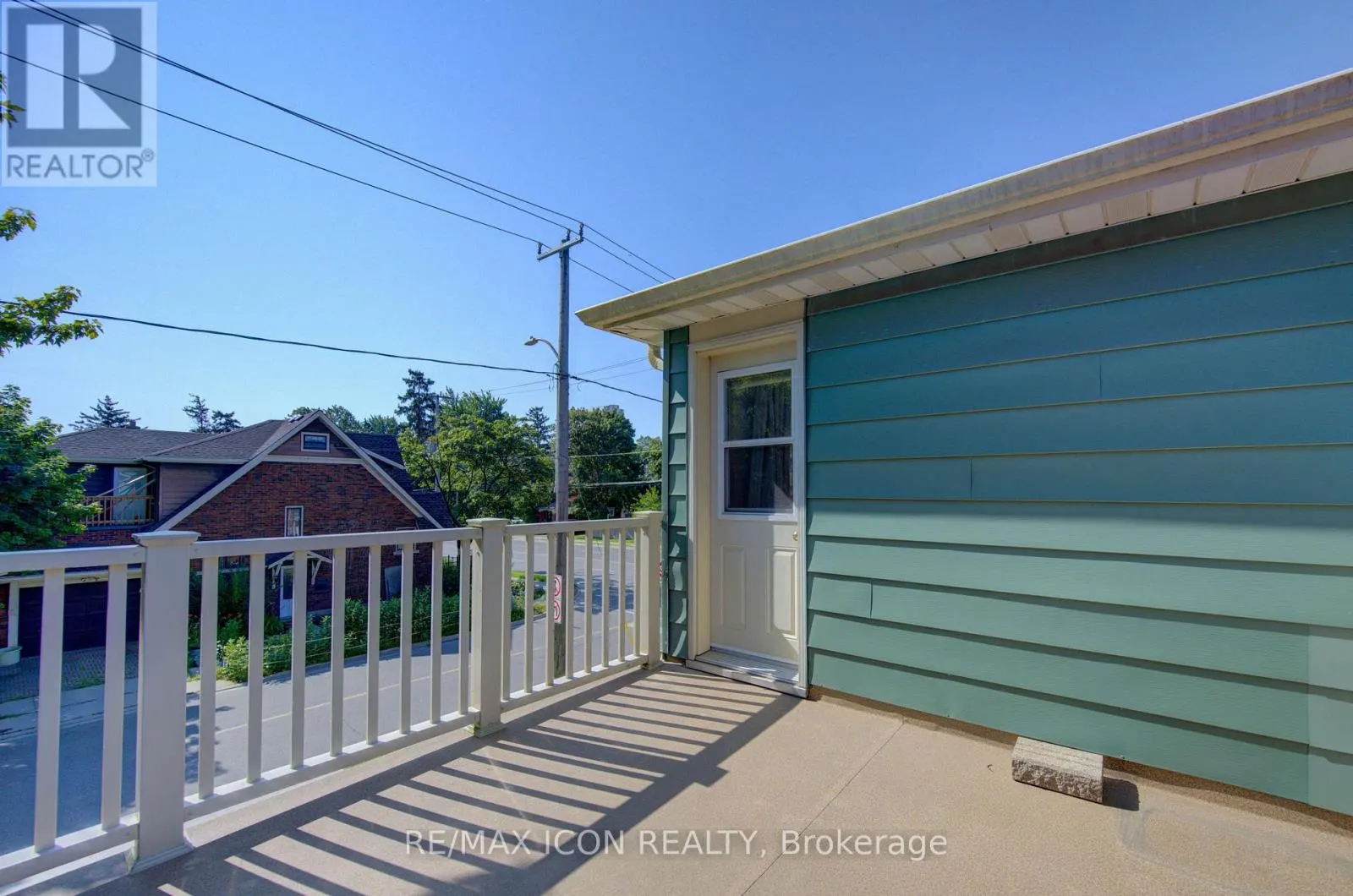 224 WEBER STREET E